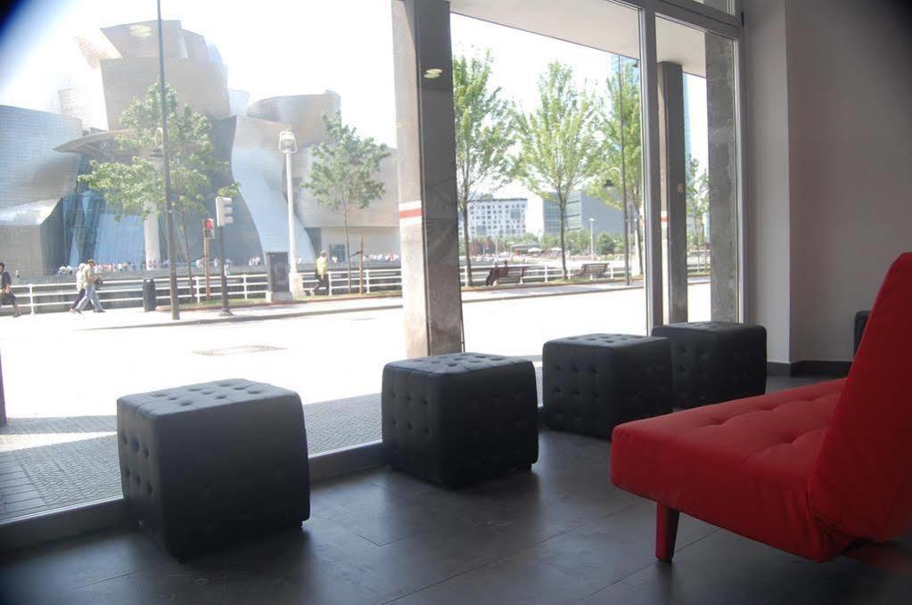 Botxo Gallery - Youth Hostel บิลเบา ภายนอก รูปภาพ